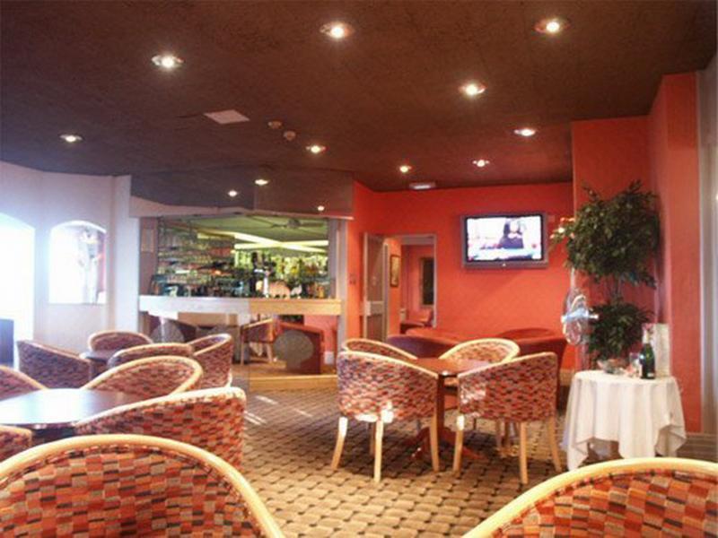 Chequers Plaza Hotel Blackpool Exterior photo